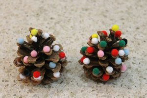17+ DIYs to Make a Pine Cone Christmas Tree | Guide Patterns