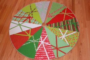 Quilted Christmas Tree Skirt Tutorial