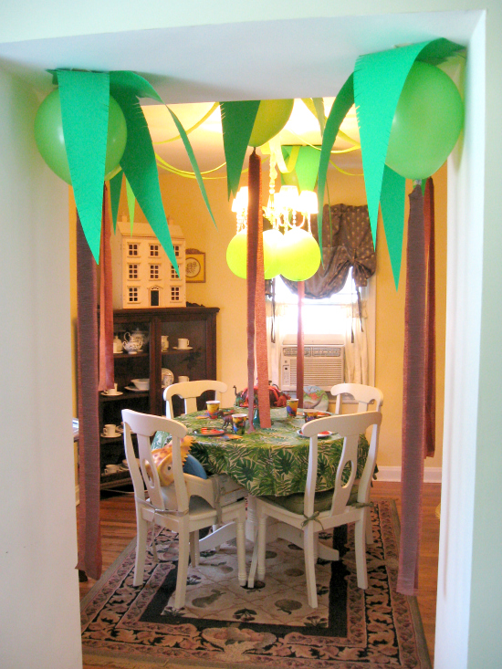 12+ DIYs For Making a Balloon Tree  Guide Patterns