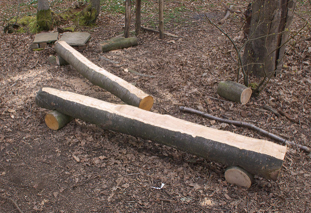 20 Plans to Build a Rustic Bench from Logs | Guide Patterns