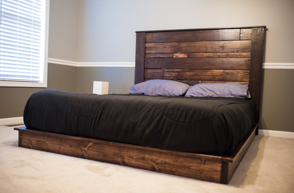 Bed Frames Out Of Pallets, Diy Pallet Queen Bed Frame Instructions