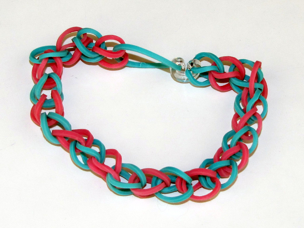 How to Make Rubber Band Bracelets: 40 DIYs | Guide Patterns