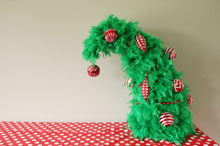 How to Make a Grinch Christmas Tree 12 DIY Decoration Ideas Guide