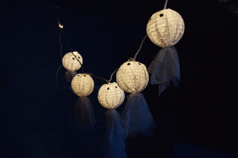 8 Unique Ways to Make Paper Lantern String Lights Guide Patterns