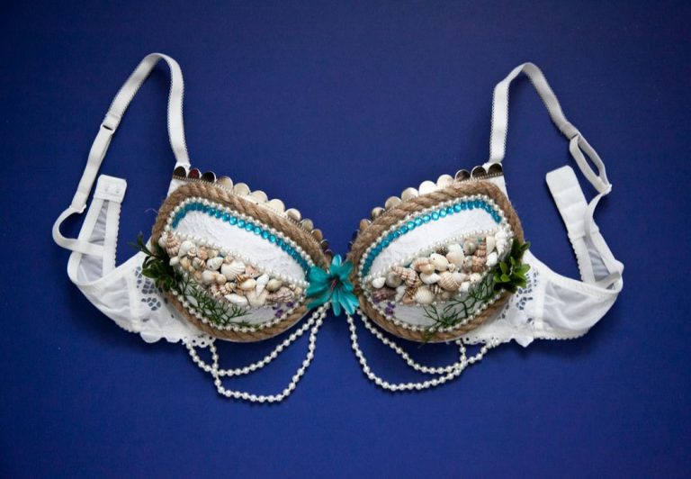 11 Enchanting Seashell Bra DIYs Guide Patterns