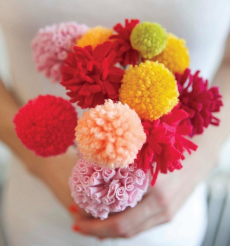 23 Tutorials for Pom Pom Flowers Guide Patterns