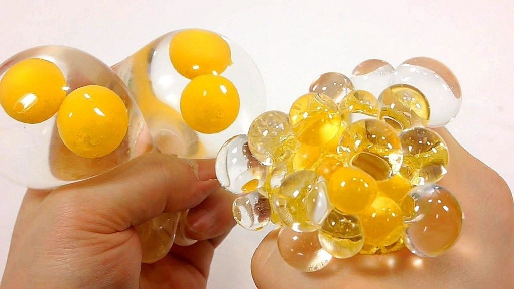 diy egg stress ball