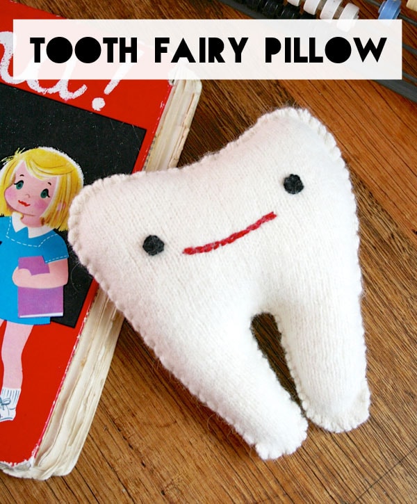 GIRL OR BOY 11"  X 8"  EMBROIDERED TOOTH FAIRY PILLOW WITH TOOTH POCKET! 