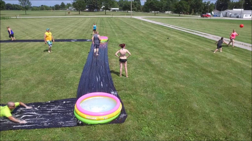 9 DIYs to Make a Homemade Slip and Slide for Kids and Adults Guide